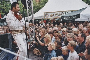 Nevrez bei Stadtfesten