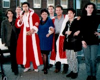 Nevrez als singender Weihnachtsmann